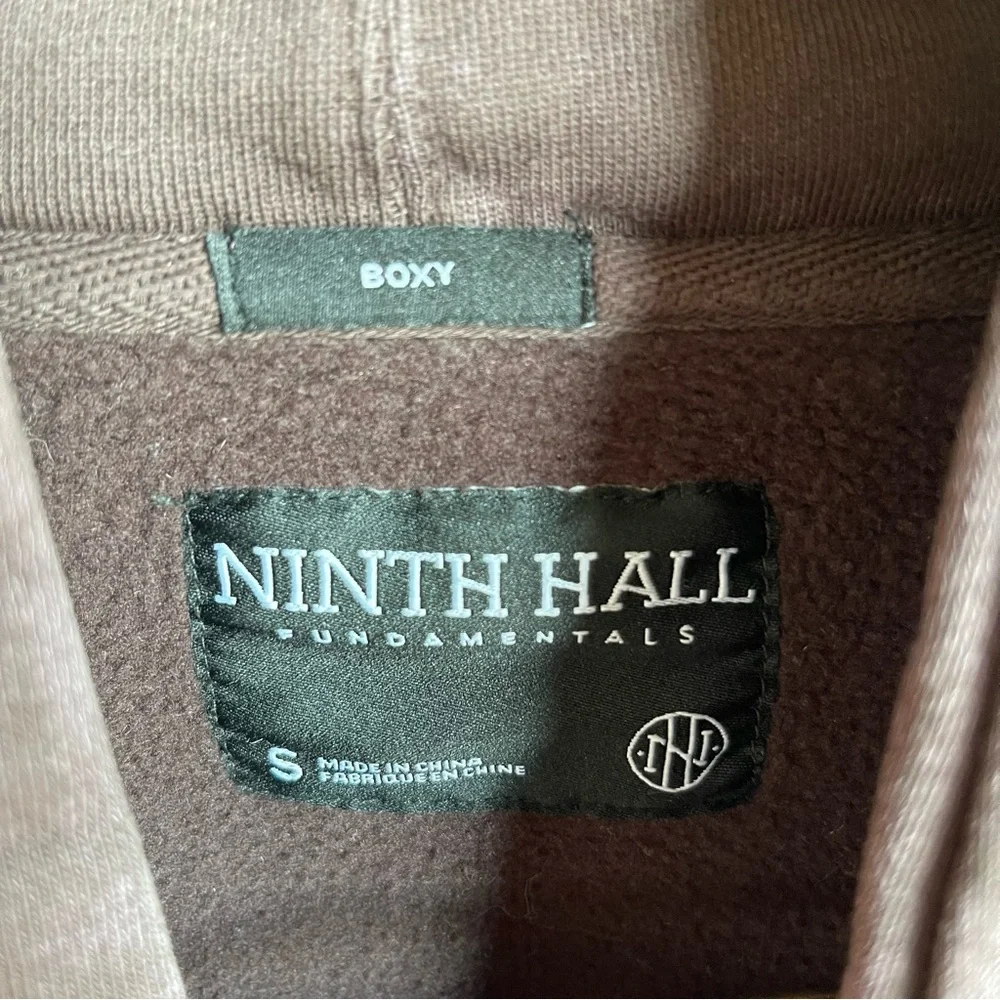 NINTH HALL Women’s Boxy Dark Brown Hoodie Size Small - Picture 4 of 9